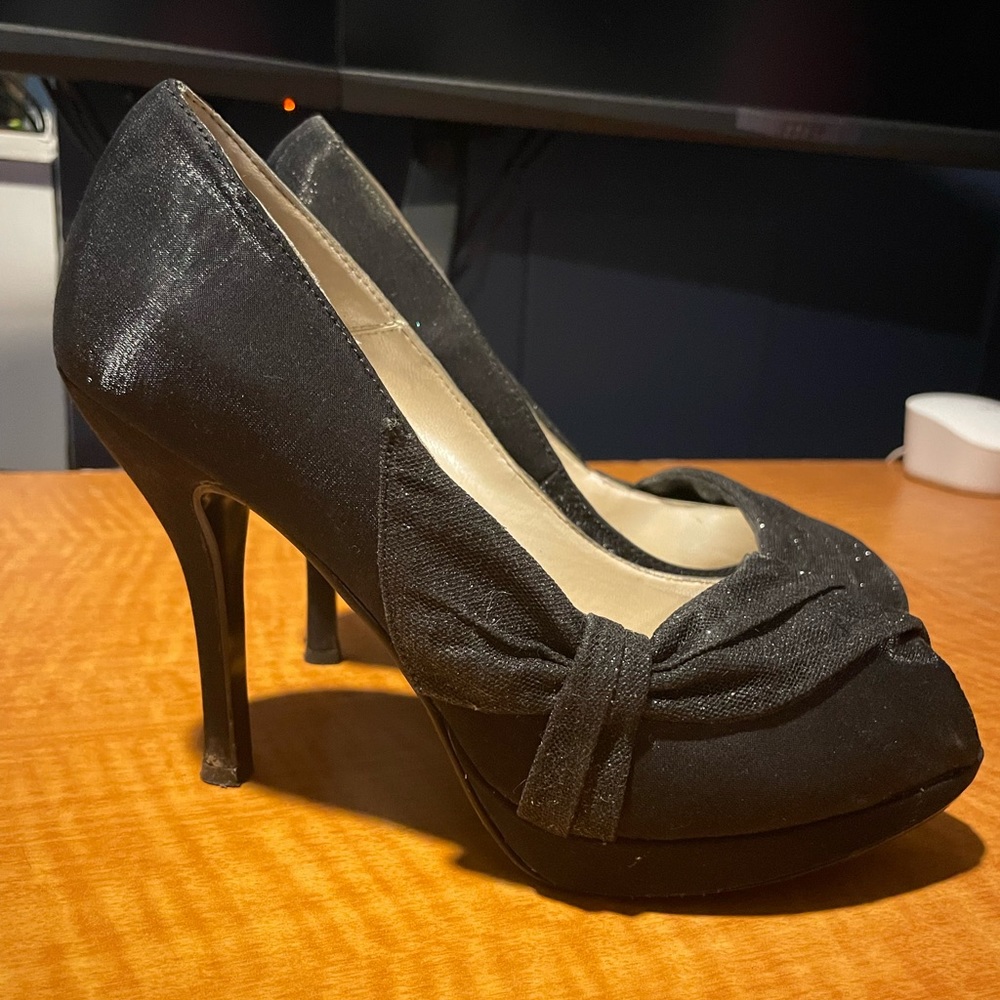 Caparro Black open toe shoes